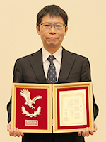 第23回白壁賞 第42回村上記念 胃と腸 賞授賞式 2017年 記事一覧 医学界新聞 医学書院